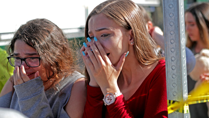 Estados Unidos: lo que se sabe hasta el momento del tiroteo que dejó 17 muertos en una escuela de Florida