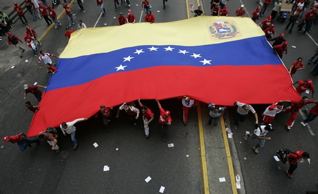 Venezuela asegura que nadie le quitará al pueblo «la paz y el derecho a decidir»