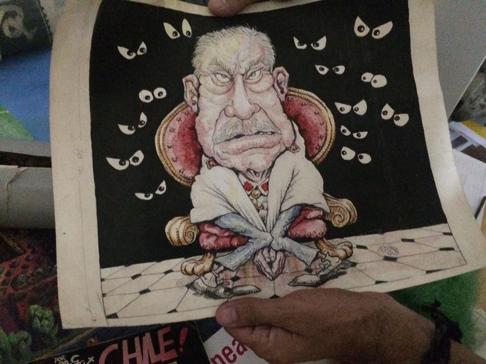 Caricaturista de revista APSI: «Yo dibujé a Pinochet como lo que era: un asesino, feo, asqueroso»
