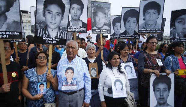 (+Fotos) Fujimorismo apela al chantaje y el soborno para llegar al poder