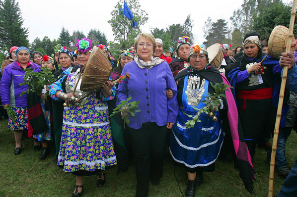 Las deudas que deja Michelle Bachelet en políticas sobre pueblos indígenas