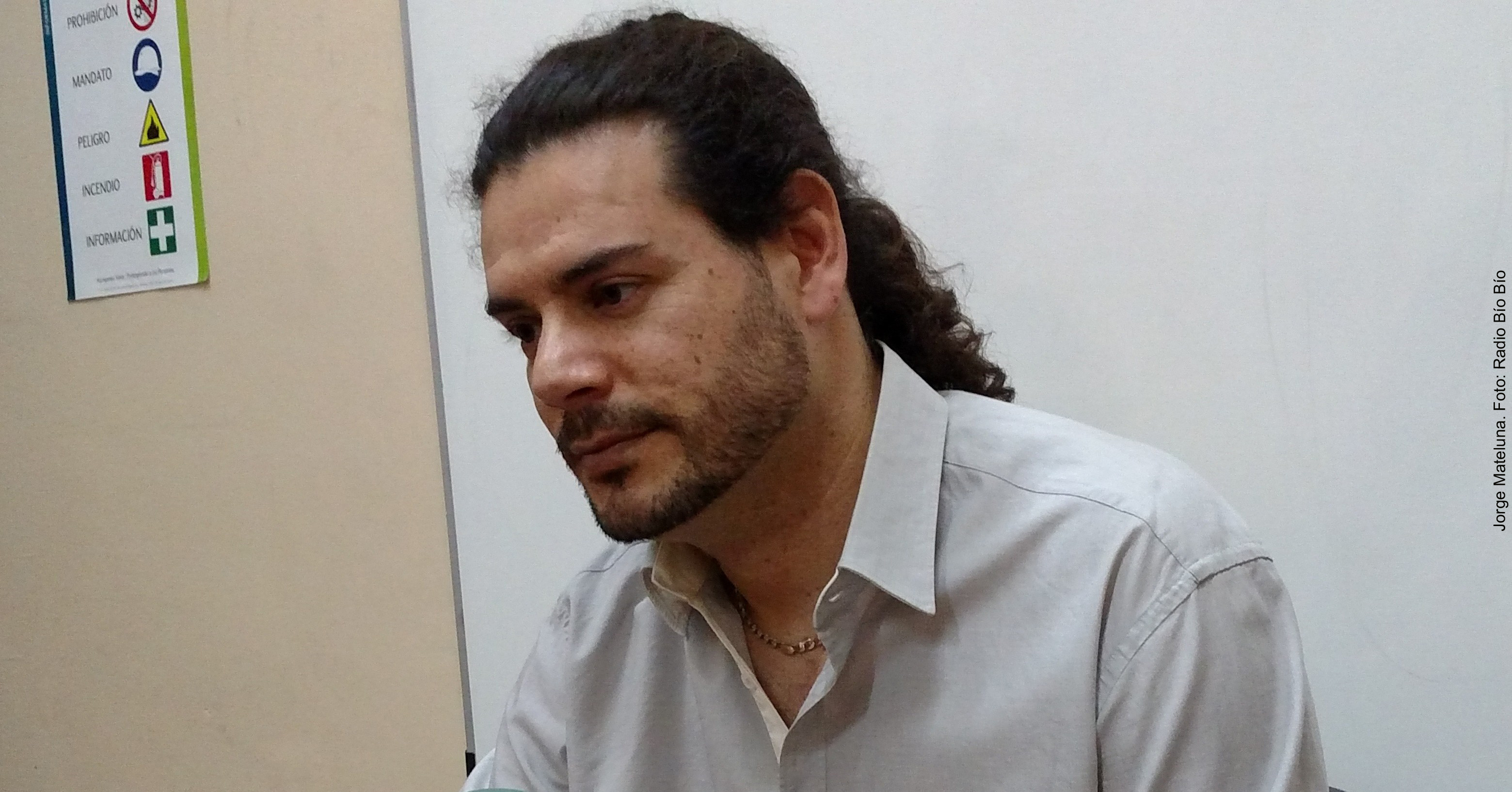 El indulto a Jorge Mateluna: El otro importante decreto que el ministro Campos se habría negado a firmar