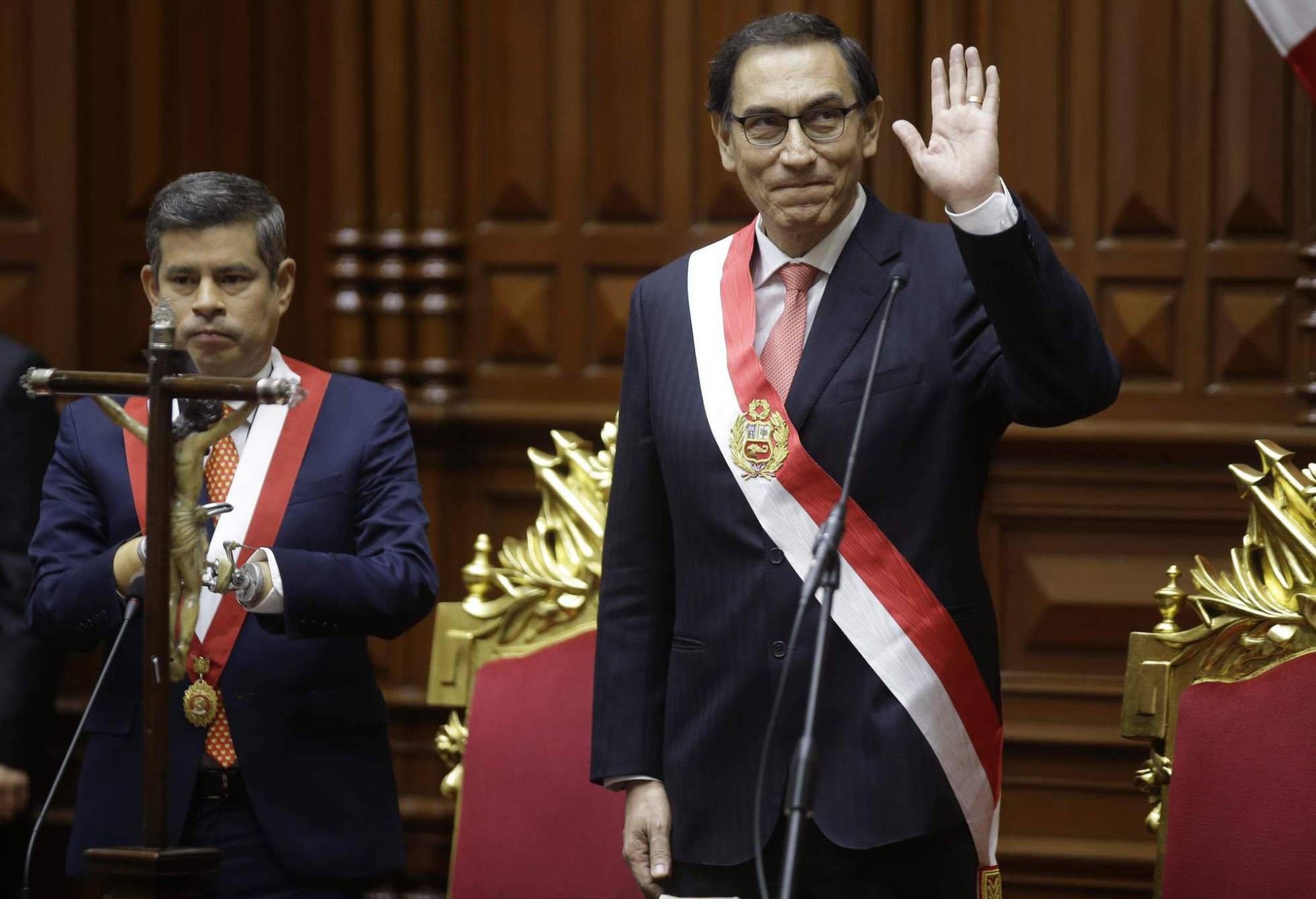 Martín Vizcarra fue juramentado como presidente de Perú
