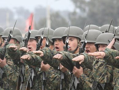 Contraloría detecta millonarios pagos irregulares en el Ejército