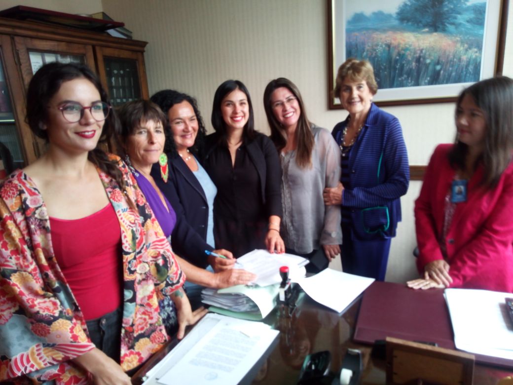 Bancada Feminista presenta proyecto de equidad laboral en el marco del Día Internacional de la Mujer