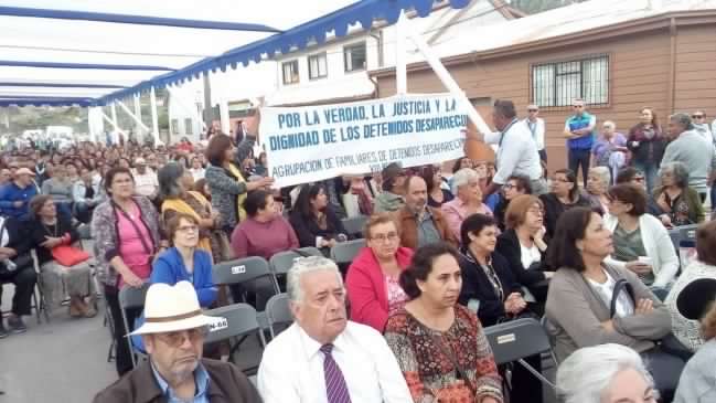 Valdivia: Familiares de detenidos desaparecidos exigieron a Bachelet el cierre de Punta Peuco