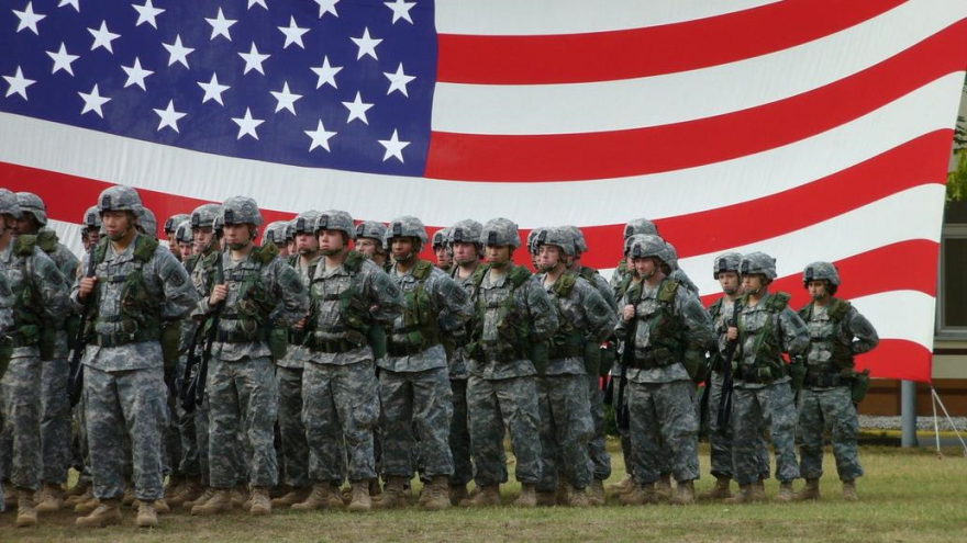 Estados Unidos: el Congreso aprueba un drástico aumento en el presupuesto de las fuerzas armadas