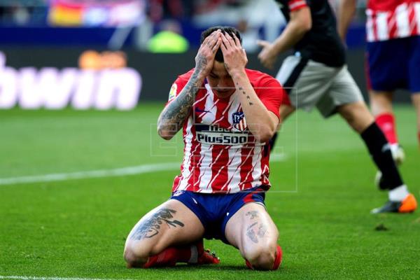 Atlético de Madrid se encargará de la rehabilitación del uruguayo Giménez