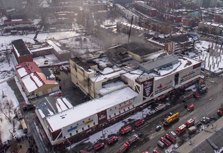 Acusarán a Bogdánova por incendio en centro comercial ruso