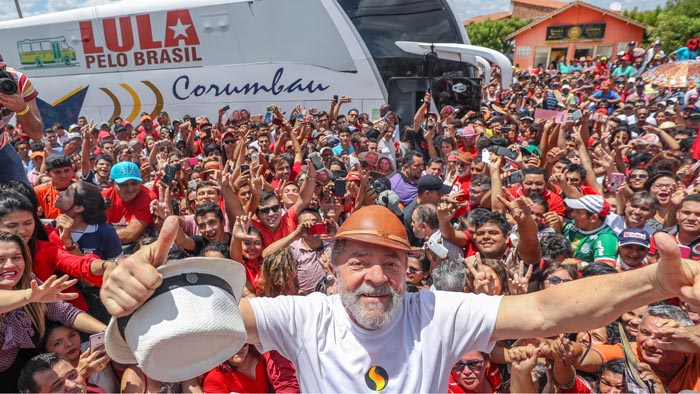 Brasil: Lula Da Silva asegura que dará batalla hasta el final