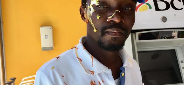 «Negro culiao’ esto no tiene palta»: la repugnante agresión a un ciudadano haitiano en un servicentro