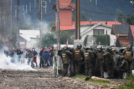 Aysén: Justicia Militar condena a ex oficial de Carabineros que le disparó en un ojo a dirigente social