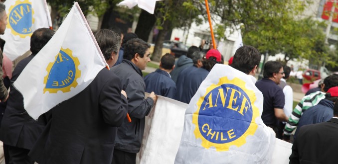 Colegio de Periodistas rechaza masivos despidos en el sector público