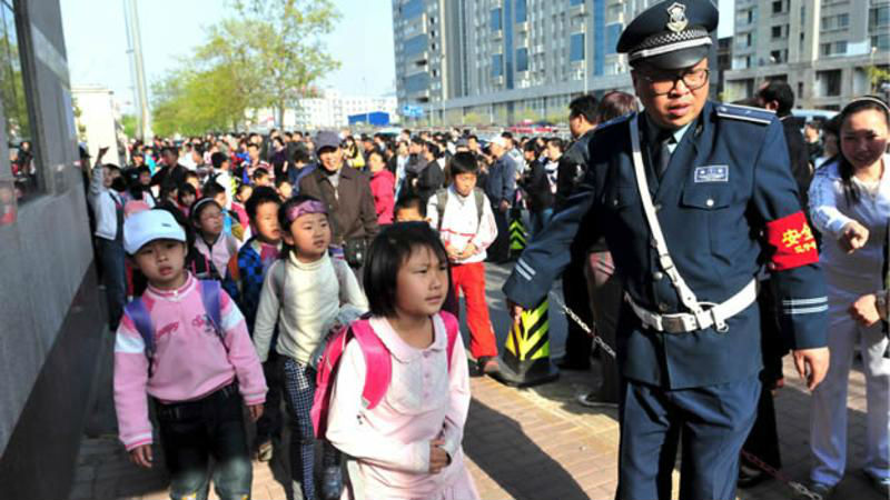 7 muertos y 12 heridos en una escuela en China