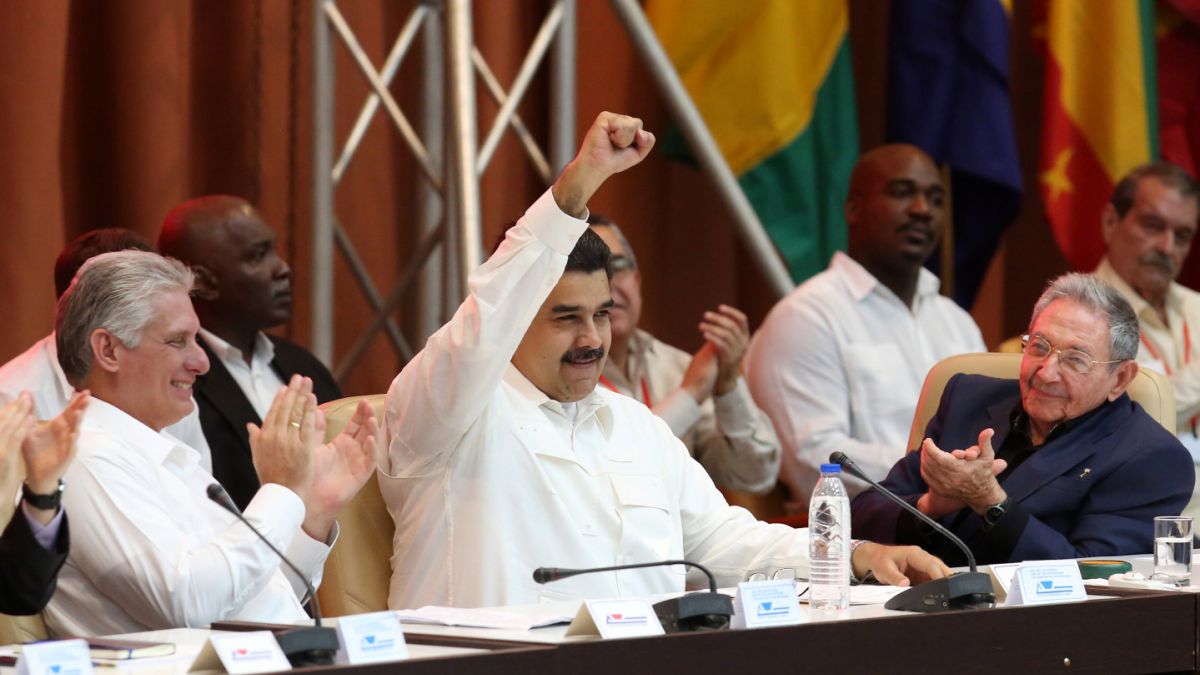 Venezuela: Maduro felicita al nuevo presidente de Cuba