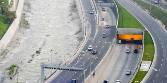 Cobro injustificado: Denuncian que Costanera Norte recibiría más de $50 millones mensuales por un kilómetro que no existe