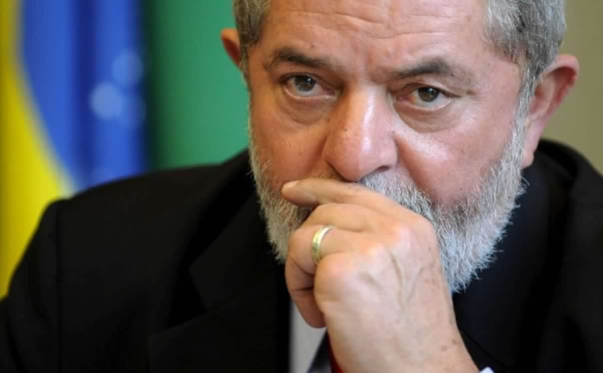 Frente Amplio por situación de Lula en Brasil: «Se trata del uso ilegítimo del derecho con la intención de dañar a un oponente»