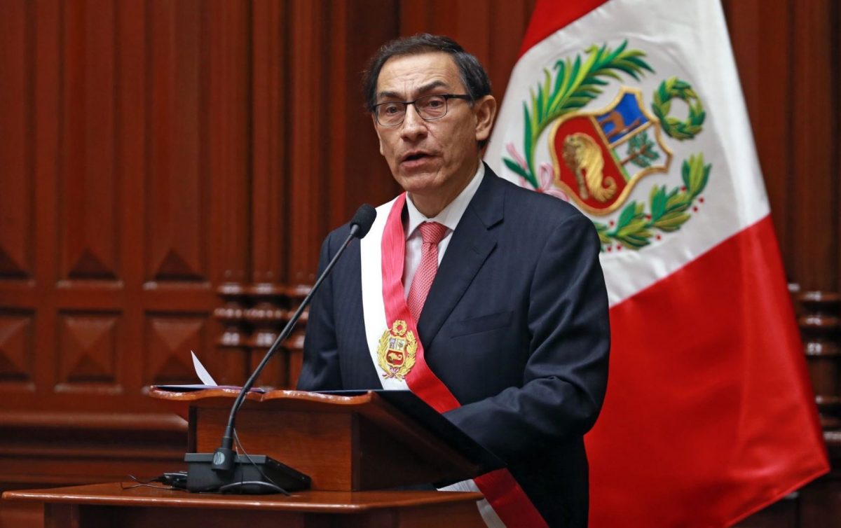 Este viernes el Congreso de Perú debate la destitución del presidente Vizcarra por presunta corrupción