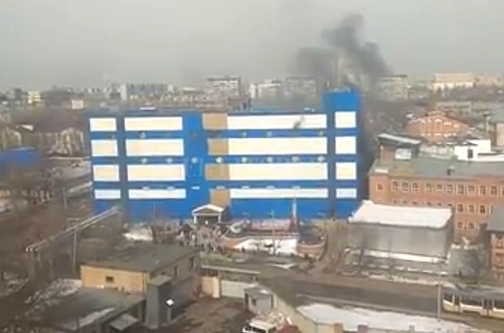 Nuevo incendio en centro comercial ruso dejó un muerto