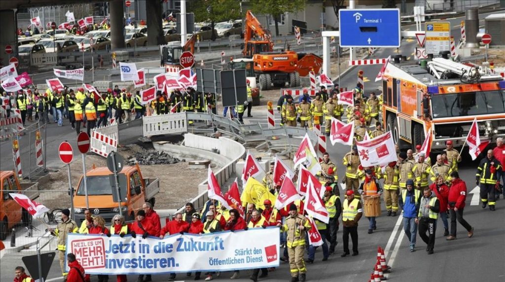 Sindicatos públicos alemanes seguirán en huelga si no hay aumento de sueldos