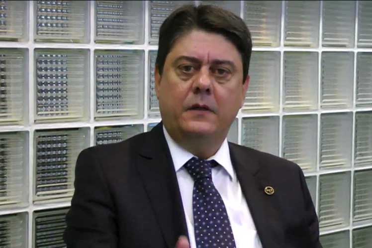 Diputado denuncia a magistrada que encarceló a Lula da Silva