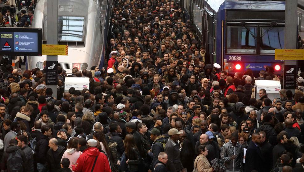 Nueva jornada de paro en el sistema ferroviario francés afectará 70% del servicio