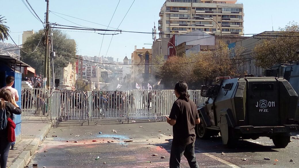 Carabineros de Valparaíso niega el ingreso de funcionarios del Instituto Nacional de Derechos Humanos a vehículos policiales