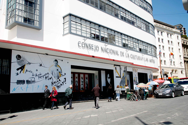 Trabajadores y ministra Pérez iniciaron mesa de trabajo por despidos injustificados en el Ministerio de las Culturas
