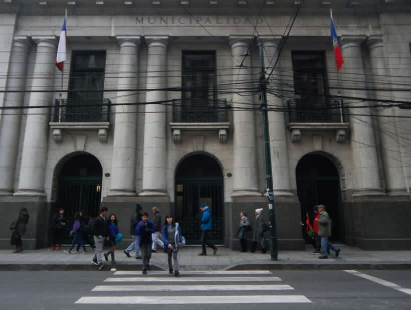 Consejo de Defensa del Estado se querella por fraude al Fisco y malversación en el municipio de Valparaíso