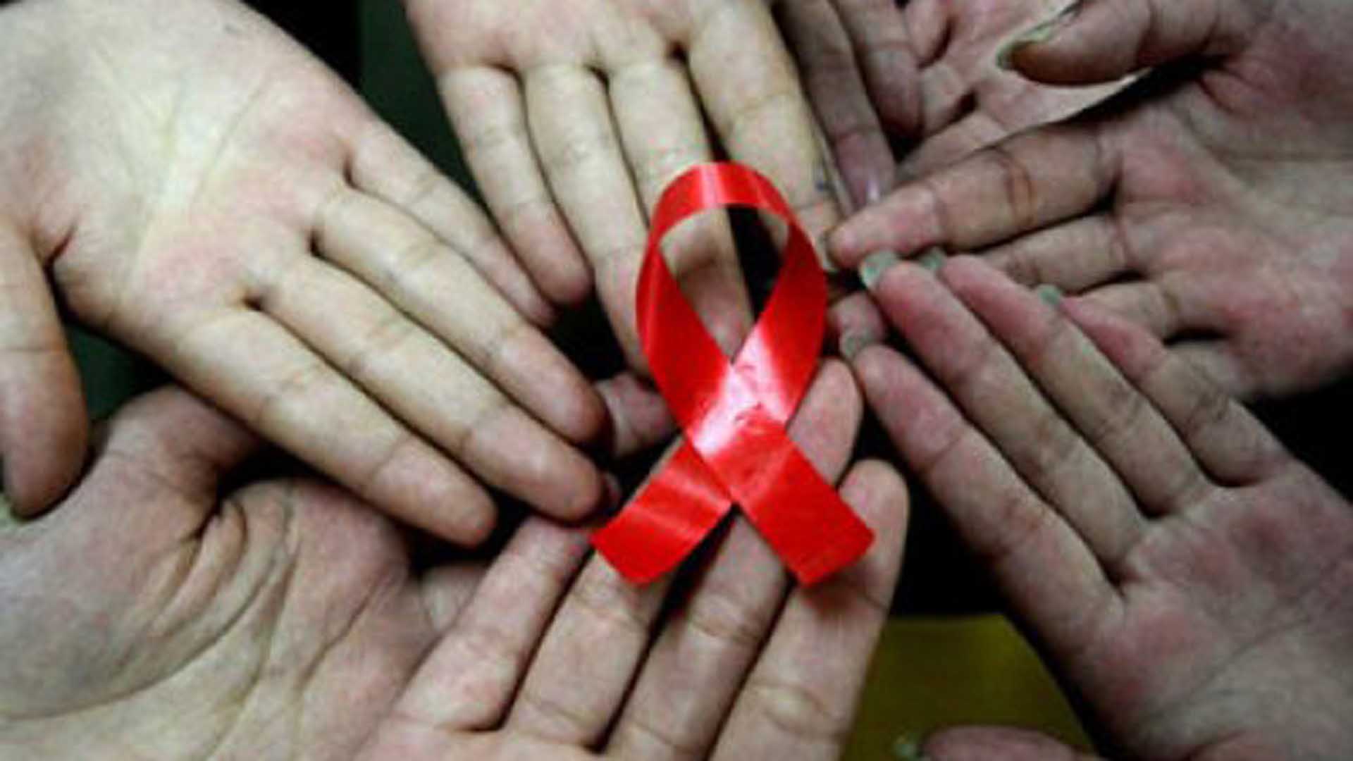 Subsecretaria alerta que cinco mil diagnosticados con VIH no están en tratamiento