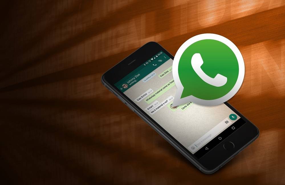 Polémica aplicación de WhatsApp para espiar a tus contactos genera repudio entre usuarios