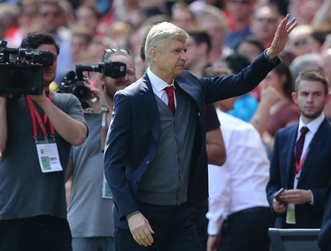 Tras 22 años, Arsene Wenger anuncia que se va de Arsenal