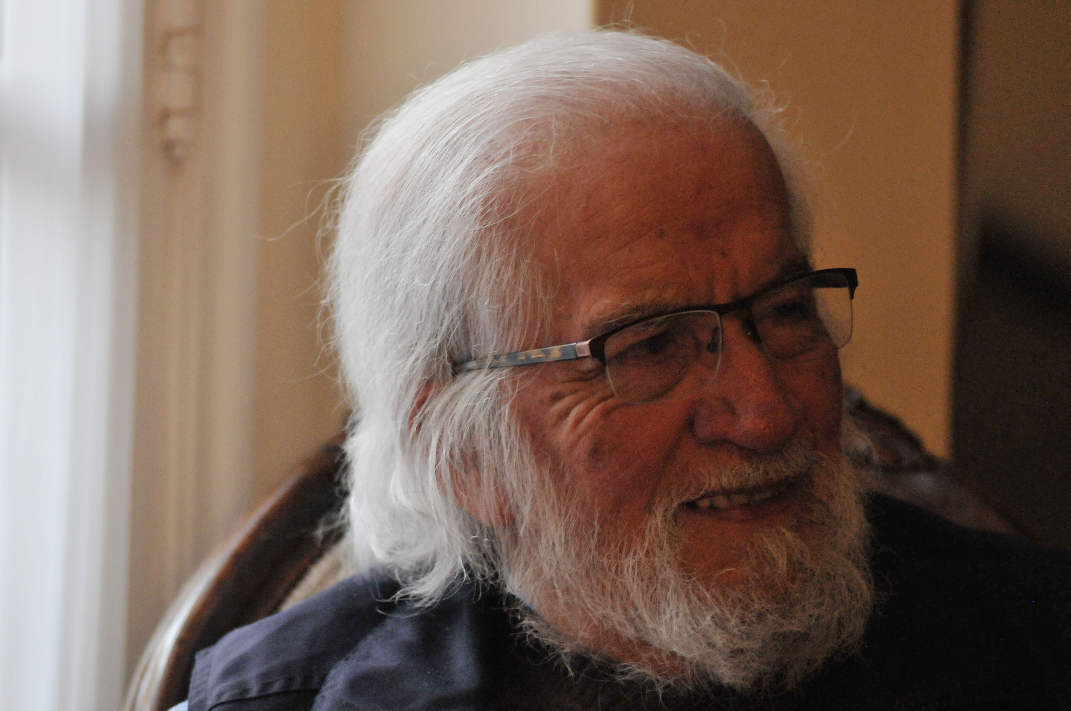 Gabriel Salazar y los 50 años del ‘Mayo 68’: “Los años 60 es la etapa más linda de la historia de la Humanidad”