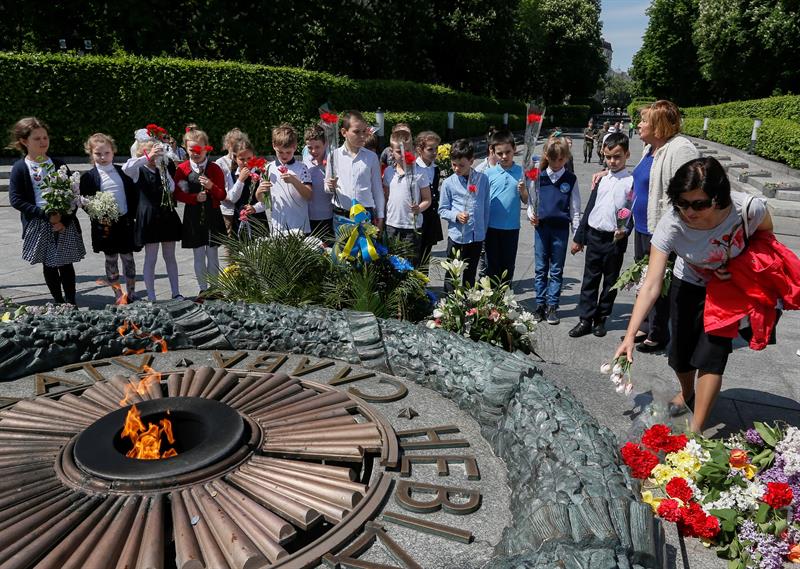 Dos días para recordar a los caídos en la Segunda Guerra Mundial