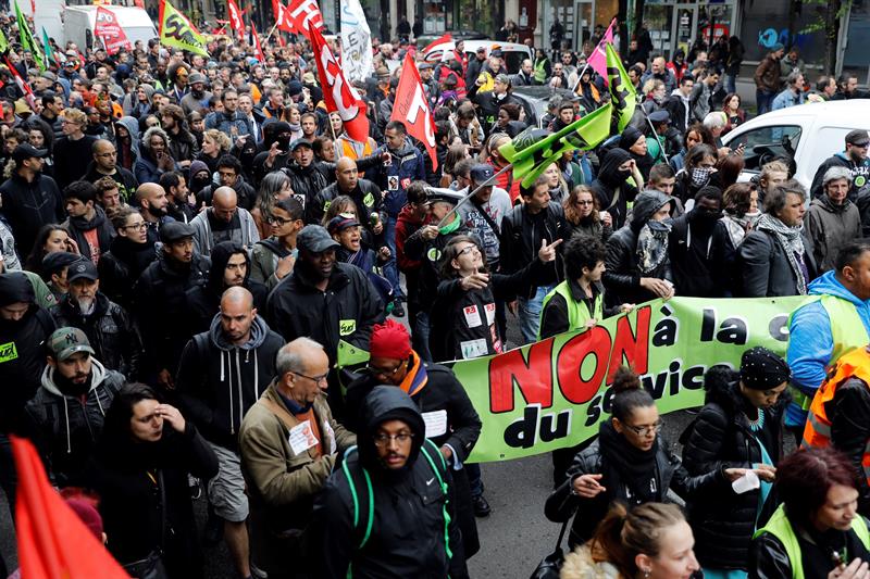 Sindicatos franceses organizan nueva huelga contra Macron