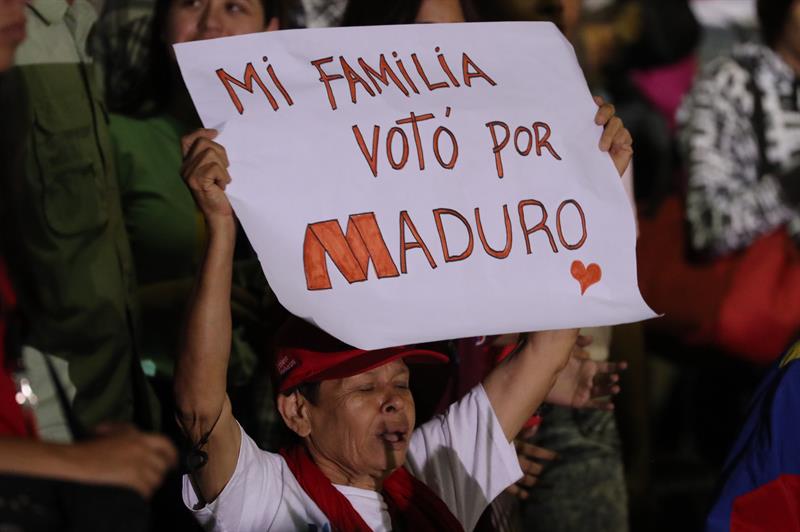 Analistas consideran que elecciones venezolanas son una victoria política contra el método golpista