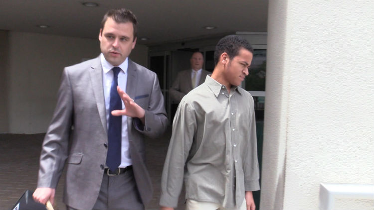 Hermano de Nikolas Cruz demandará a autoridades de Florida por «torturas»