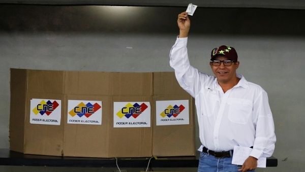Venezuela elecciones 2018| Candidato opositor Henri Falcón ejerció su derecho al voto