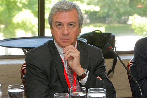 Piñera nombra en presidencia de Codelco a director de FASA multado por «colusión de las farmacias»