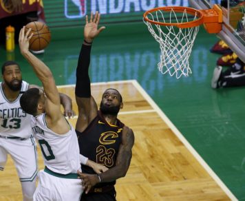 LeBron James vs Jayson Tatum, Cleveland vs Boston