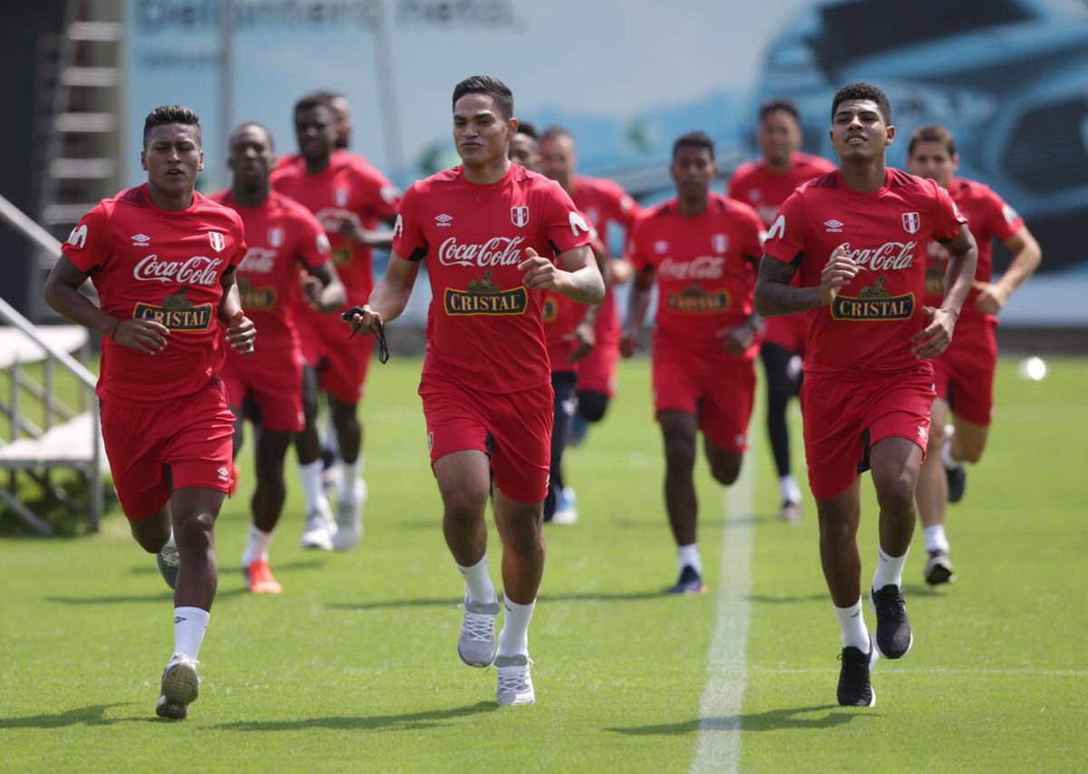 Selección de Perú se prepara