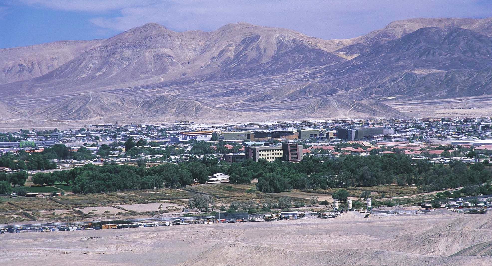 La Región de Antofagasta está siendo devastada por la pandemia pero las mineras siguen operando… con el aval del Gobierno