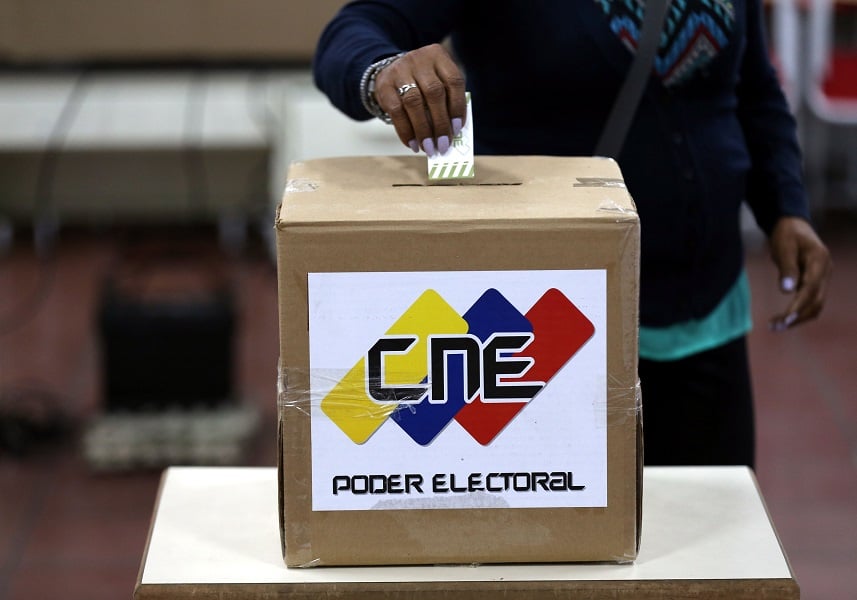 Oposición venezolana llama otra vez a la abstención electoral