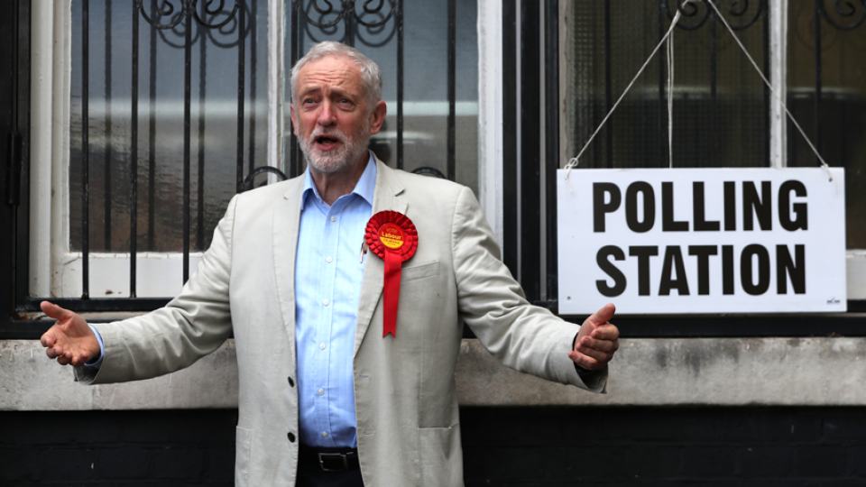 Empate entre conservadores y laboristas en elecciones municipales en Gran Bretaña