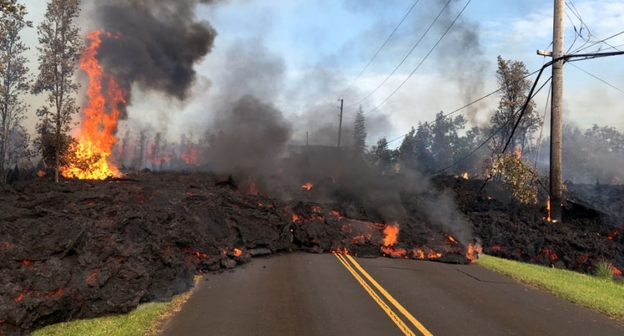 Ríos de lava del volcán Kilauea ocasionan pérdidas materiales en Hawai (videos y fotos)