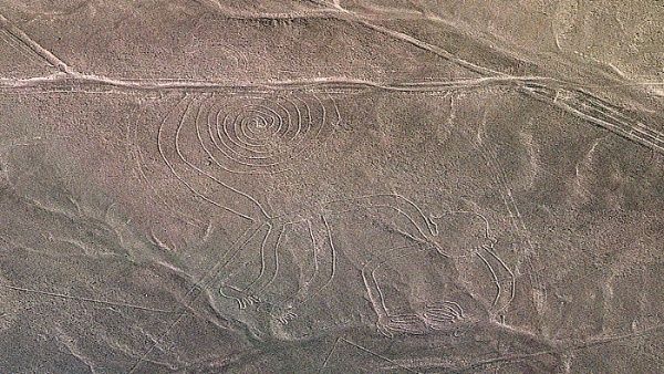 Hallan 50 geoglifos que son más antiguos que las líneas de Nazca en Perú