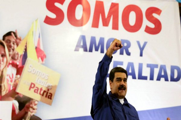 Presidente Maduro defiende en España modelo venezolano de proteger al pueblo