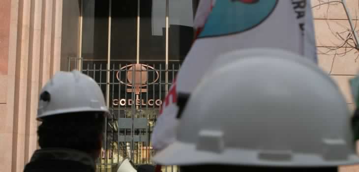 Trabajadores del Cobre se suman a críticas por designación de Juan Benavides en Codelco
