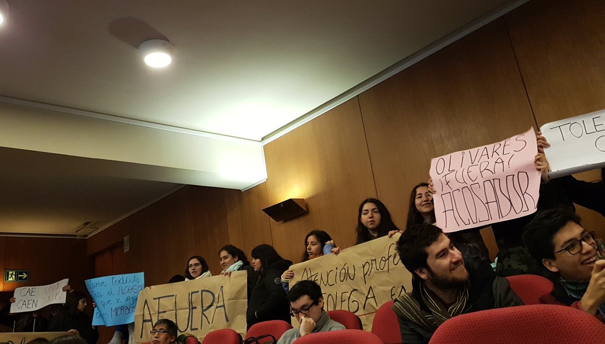 Estudiantes se toman la Universidad de Talca y se suman a movimiento feminista nacional