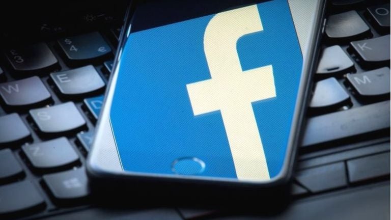 Facebook rechaza nuevas acusaciones de compartir datos de sus usuarios